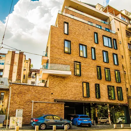 Carol 2 Hotel 4*
