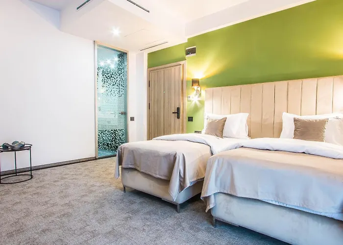 Carol 2 Ξενοδοχείο 4*